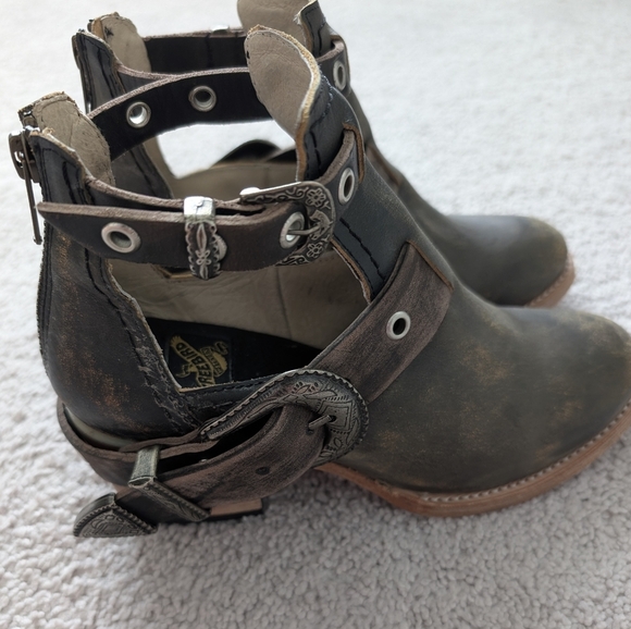 Freebird by Steven Carsen Ankle Boot Women's Size 7 Leather Distressed Bohemian - Picture 6 of 14
